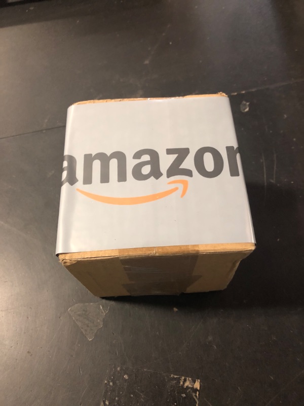 Photo 1 of 100 Pcs Sewing Clips for Fabric and Quilting/ 40 Pcs Sewing Chalk/ 2 Pcs Fabric Tape Measure/Sewing Supplies 3-Piece Set/Suitable for Size Measurement, Marking, and Fixed Fabric.