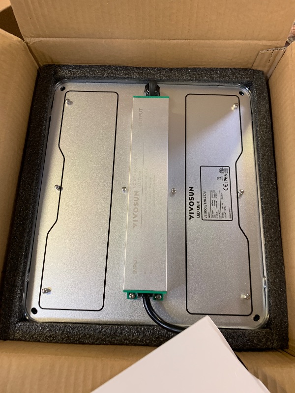 Photo 1 of VIVOSUN 2-Pack VS1000E LED Grow Light with Full Spectrum Diodes, Sunlike Plant Light for Indoor Plants Seedling Veg and Bloom in 2x4/3x3 Grow Tents Greenhouses