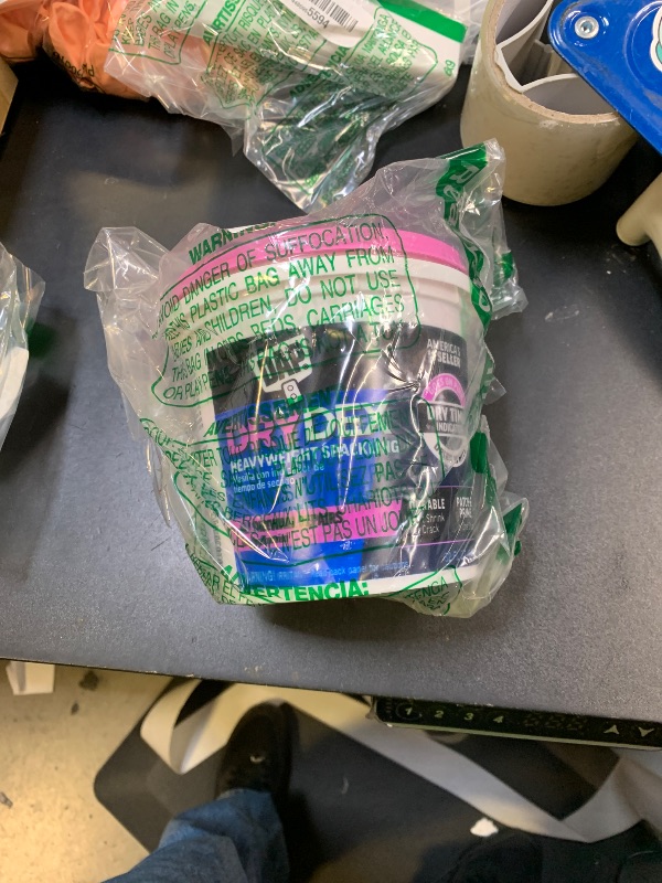 Photo 1 of 1 qt Dap 12330 DryDex Interior/Exterior Spackling, White