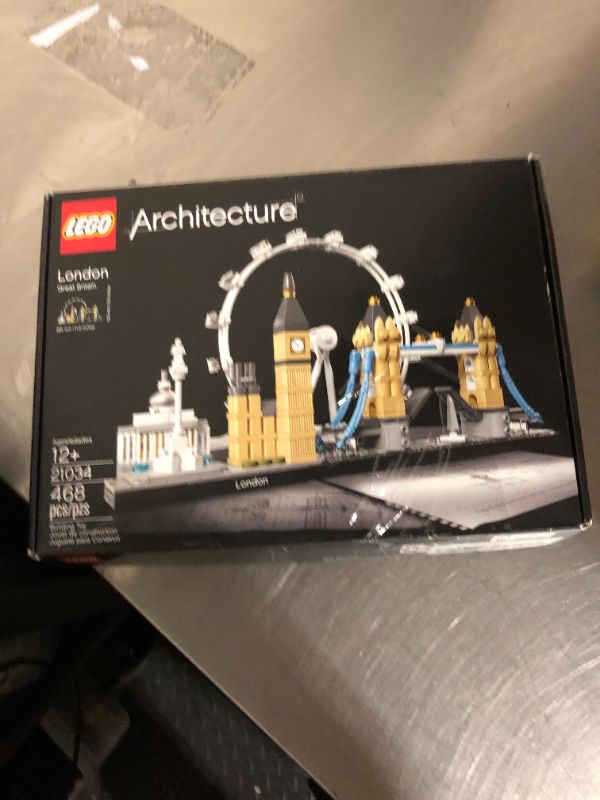Photo 1 of LEGO Architecture London Skyline Collection 21034 Building Set Model Kit and Gift for Kids and Adults (468 pieces)