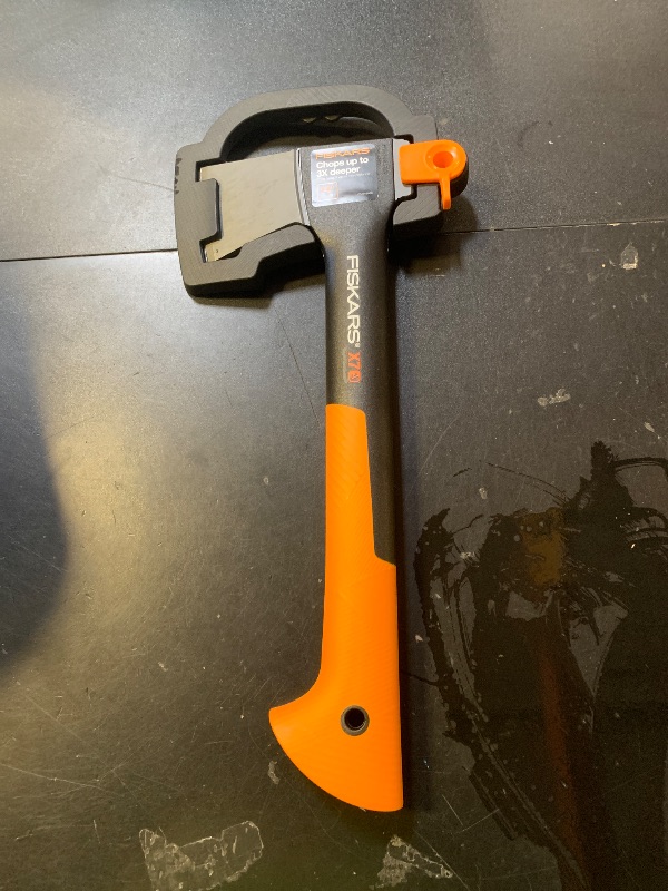 Photo 1 of 1 hatchet