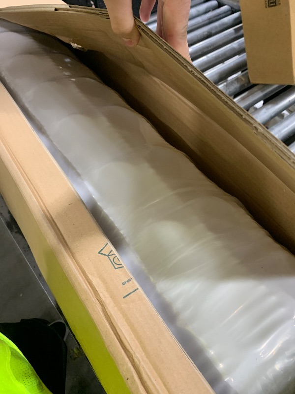 Photo 1 of ZINUS 8 Inch Foam and Spring Hybrid Mattress [New Version], Full, Fiberglass free, Medium Firmness, Durable Support, Certified Safe Foams & Fabric, Mattress in A Box