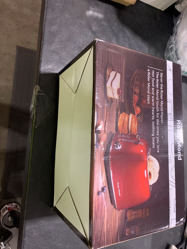 Photo 1 of Roter Mond 2 Slice Toaster Retro Stainless Steel with Bagel, Cancel, and Defrost Functions, 6 Bread Shade Settings, Extra Wide Slots and Removable Crumb Tray, Cream