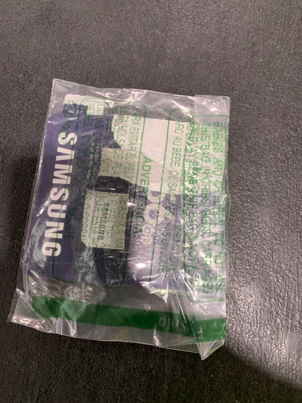 Photo 1 of Samsung PRO Ultimate microSD Memory Card + Adapter, 256GB microSDXC, Up to 200 MB/s, 4K UHD, UHS-I, Class 10, U3,V30, A2 for GoPRO Action Cam, DJI Drone, Gaming, Phones, Tablets, MB-MY256SA/AM