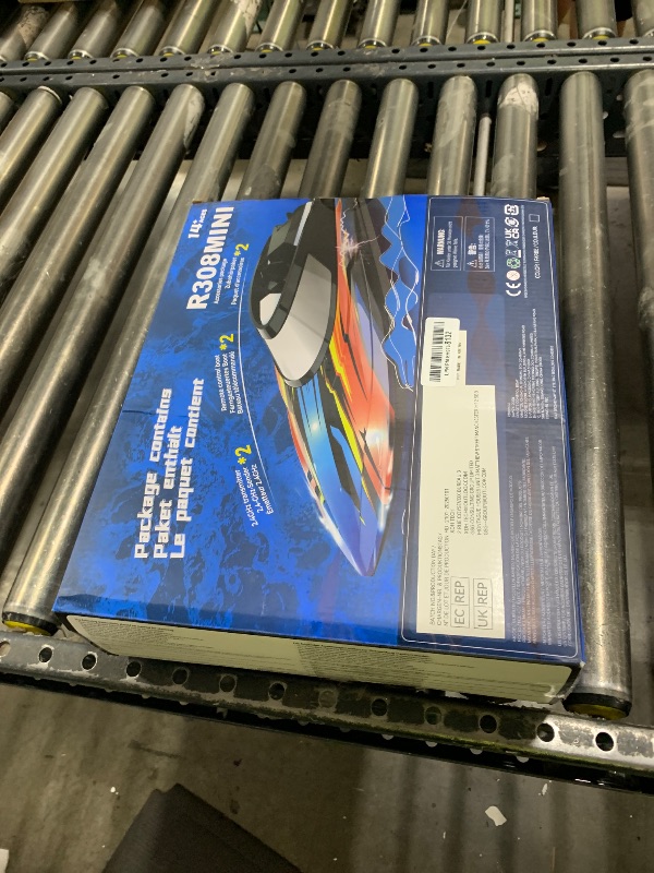 Photo 1 of ALPHAREV RC Boat with Case R308MINI 2 Packs 20+ MPH Remote Control Boat for Pools and Lakes, 2.4 GHZ RC Boats 