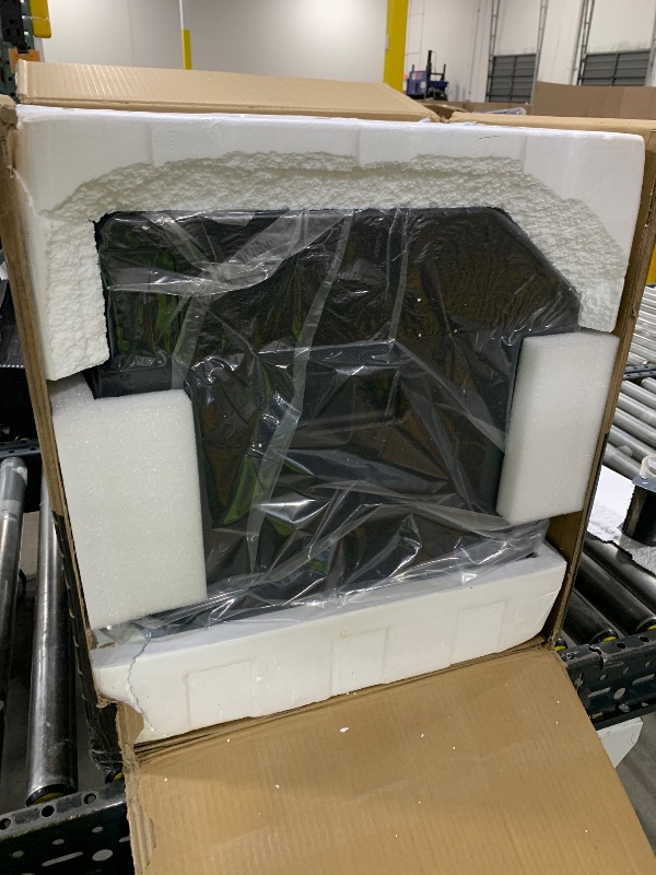 Photo 1 of Electro-Voice Evolve 50 1000W Powered Column Speaker Array System (Black)