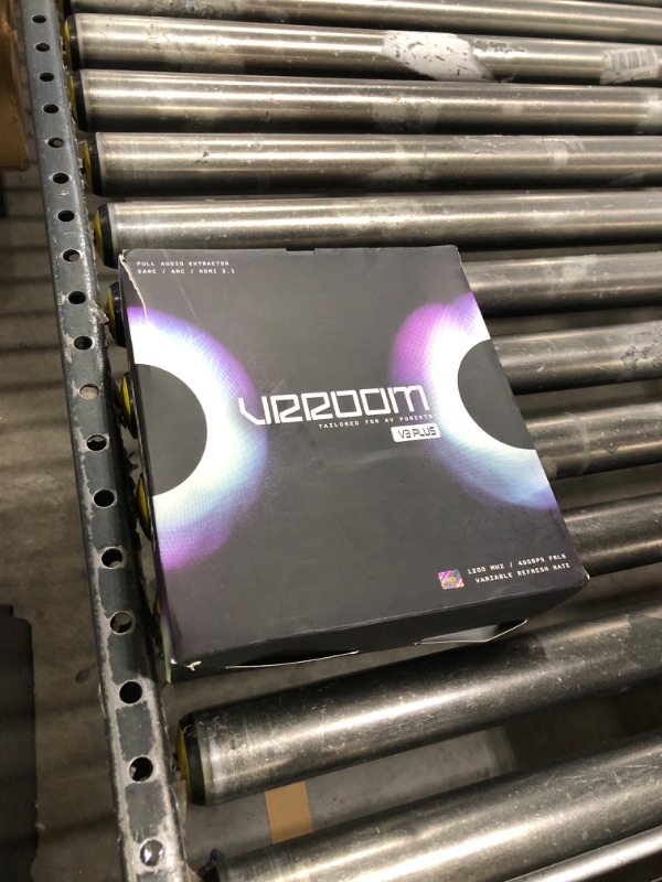 Photo 1 of HDFury VRROOM 8K 40GBPS