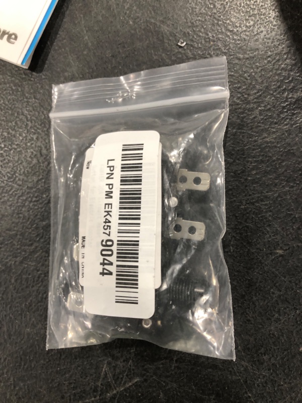 Photo 1 of KAMIER 20A Circuit Reset Switch Button Replacement for Razor E300 E325 E300S E200 E200S RX200 Electric Scooter E175 E150 E100 E90 Espark E-Bike Circuit Breaker Switch-ST104 20 Amp 32V Parts (2 Pack)