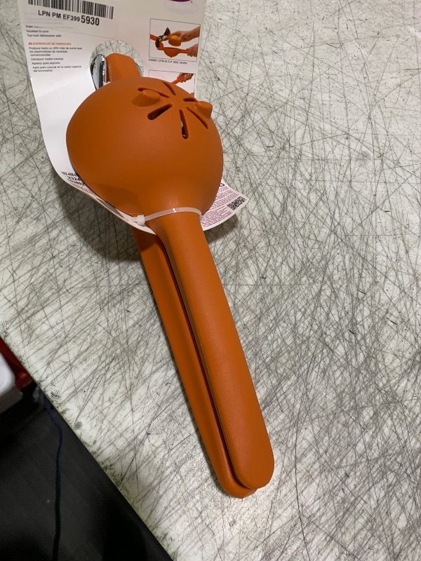 Photo 1 of Chef'n Citrus Orange Squeezer and Juicer, 15-inches