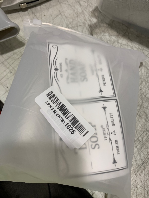Photo 1 of Clear Soap Dispenser with Rust Proof Pump, Waterproof Labels (2 Pack,16 Oz), Plastic Hand Soap Dish Soap Dispenser for Kitchen Bathroom