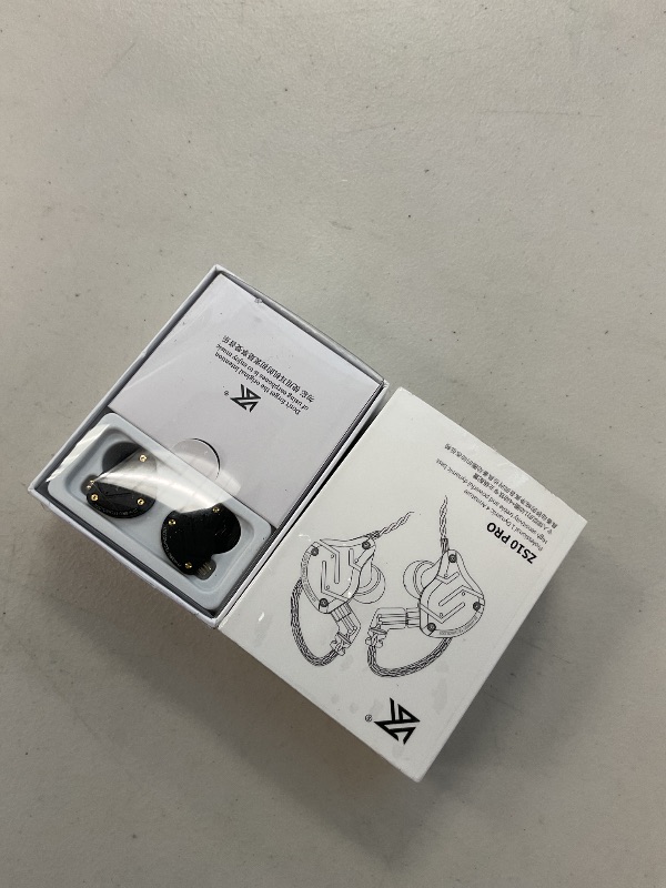 Photo 1 of KZ Acoustics ZS10 Pro in-Ear Earphones Black 3 5 mm