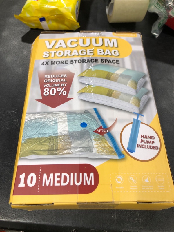 Photo 1 of 10 Medium Vaccum Storage Bags, Space Saver Vacuum Storage Bags Medium, Space Bags, Vacuum Seal Bags for Clothes with Travel Hand Pump