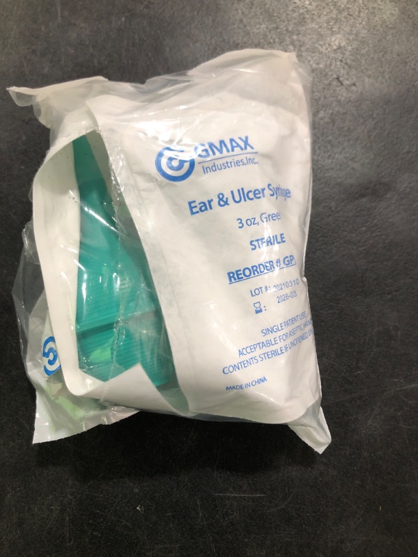 Photo 1 of Comfort Axis Baby Nasal Aspirator and Ear Wax Bulb Syringe, Green, 3 Oz, Pack of 2
