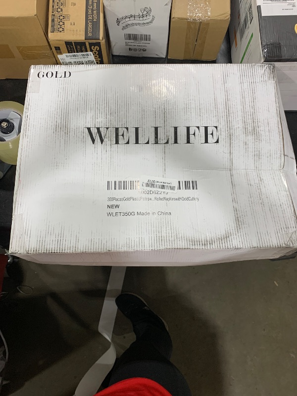Photo 1 of WELLIFE 350-Piece Gold Disposable Plates and Cutlery Set - Premium 10.25" Dinner Plates, 7.5" Dessert Plates, 9oz Cups & Cutlery for Weddings, Catering Events - 50 Guest Service - Elegant & Sturdy