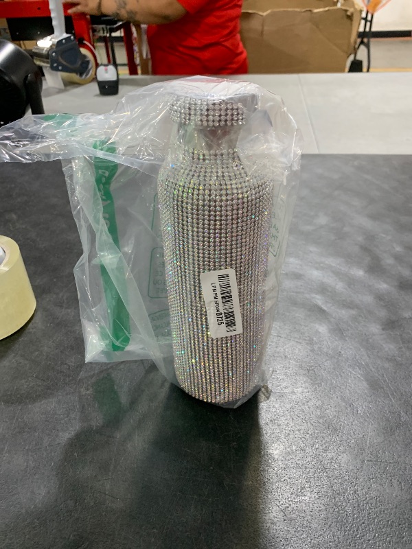 Photo 1 of Diamond Water Bottle Bling Rhinestone Stainless Steel Thermal Bottle Refillable Insulated Glitter Water Jug with Chain for Women Girls Gifts(750 ml,AB Diamond)