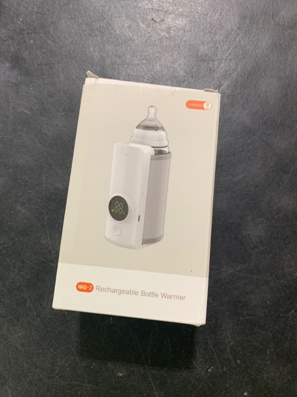 Photo 1 of Portable Bottle Warmer for Travel, Rapid Warming with Battery-Powered Temperature Display, Waterless Milk Warming for Comfortable Baby Feeding On The Go
