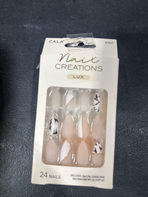 Photo 1 of press on nails 