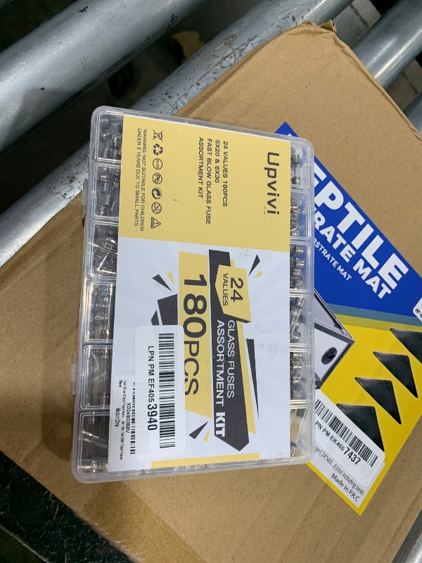 Photo 1 of Fast Blow Glass Fuse Assortment Kit, 24 Values Glass Fuses 250V 5x20mm 0.5A 1A 2A 3A 4A 5A 6A 7A 8A 10A 15A 20A, 6x30mm 0.5A 1A 2A 3A 4A 5A 6A 7A 8A 10A 15A 20A Tube Fuses