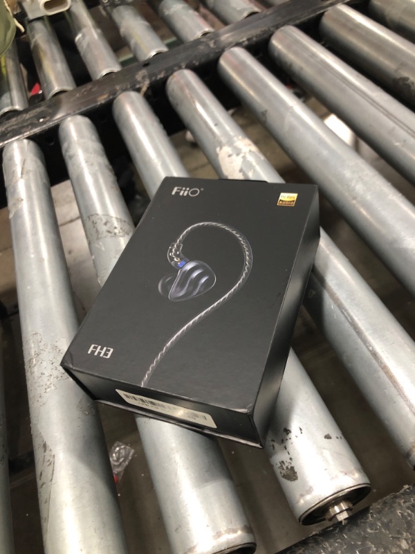 Photo 1 of FiiO FH3 HiFi Earphones 3 Drivers (1 Dynamic + 2 Knowles BA), in-Ear Earphones High Resolution, Bass Sound, High Fidelity for Smartphone/PC/Tablet