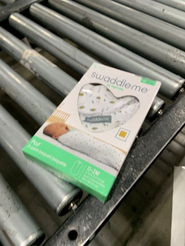 Photo 1 of 1 PACK NOT 2 ------------------------------------------------------------SwaddleMe by Ingenuity Compression Baby Swaddle Pod, Two-Way Zipper for Easy Diaper Changes, Improves Sleep & Calms Startle Reflex, 0-2 Months, 1.0 TOG, 1-Pack - Little Bees