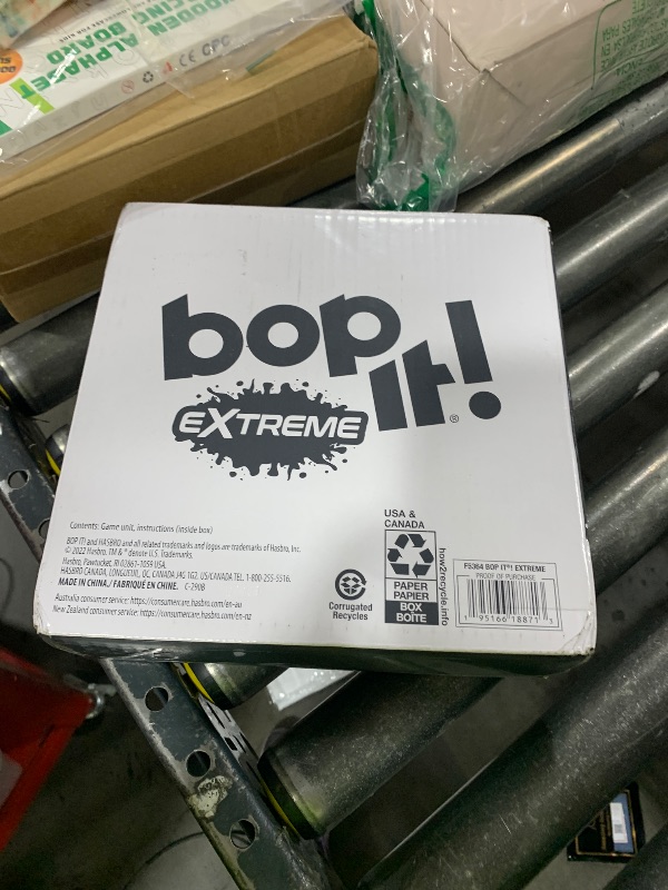 Photo 1 of Hasbro Gaming Bop It Extreme Electronic Game for 1 or More Players, Fun Party Interactive Game for Kids Ages 8+, 4 Modes Including One-On-One Mode (Amazon Exclusive)