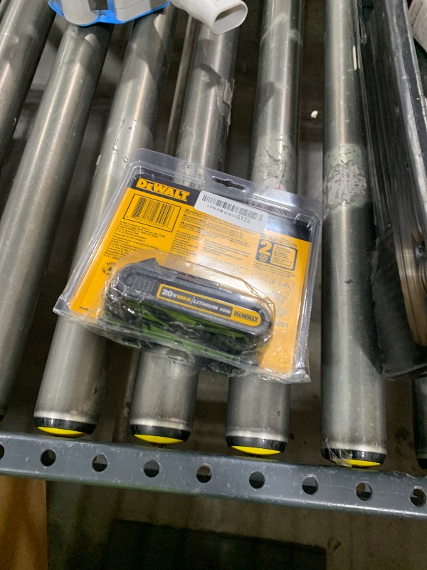Photo 1 of DeWalt DCB201 20V MAX Li-Ion Compact Battery Pack (1.5 Ah)