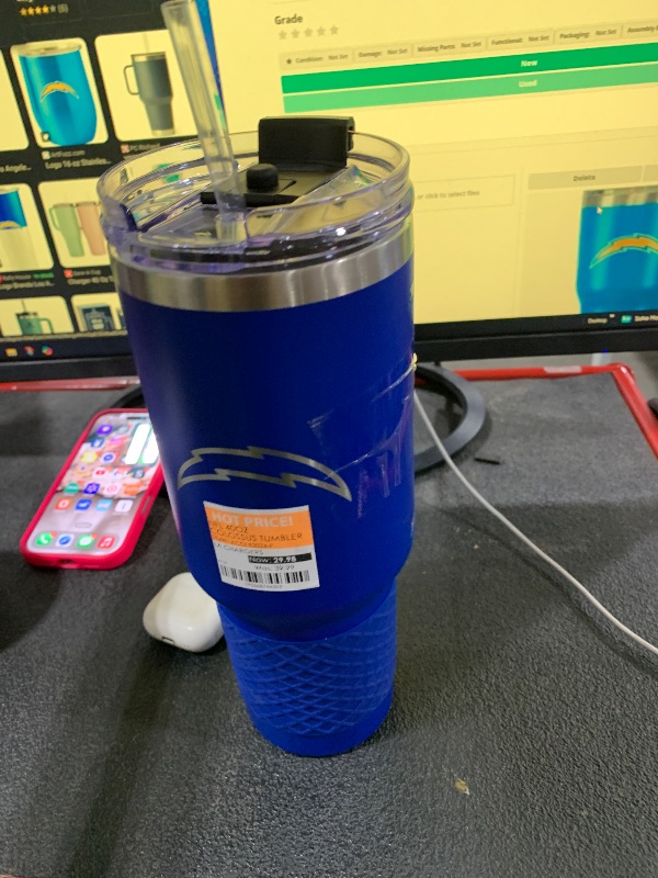 Photo 1 of CHARGERS TUMBLER WITH STRAW 