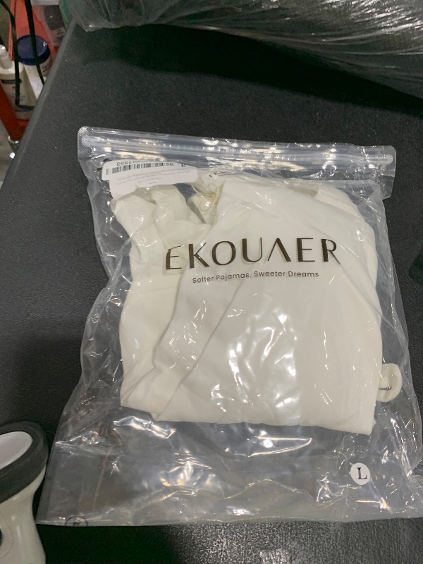 Photo 1 of Ekouaer Pajamas Set for Women Short Sleeve Sleepwear Button Down Pjs Lounge Sets Soft Nightwear White Large