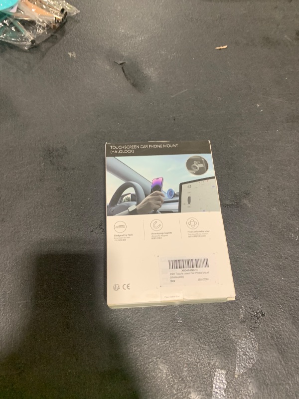 Photo 1 of ESR for MagSafe Car Mount, Car Phone Holder,Dashboard/Tesla Touchscreen Car Mount, Magnetic Phone Holder for Car, for iPhone 16/16e/15/14/13/12, S25, Charging Not Supported(2 Metal Rings Included)