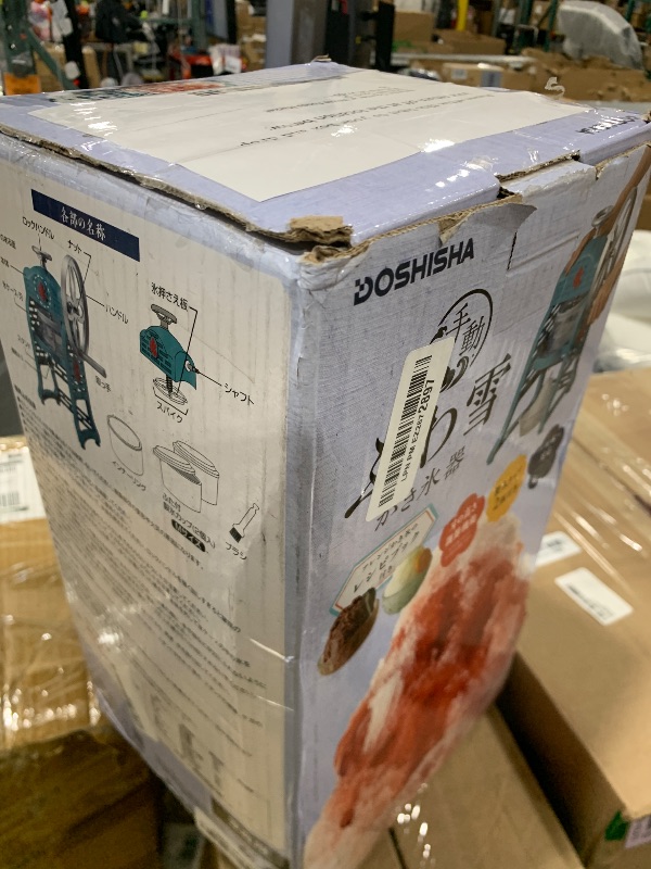 Photo 1 of Doshisha IS-FY-20 Shaved Ice Maker, Manual, Fluffy Snow, Genuine Fluffy Texture, Compatible with Rose Ice, Recipes Included, 2 Ice Cups Included