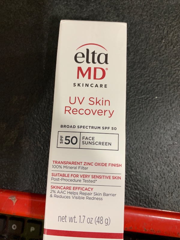 Photo 1 of EltaMD UV Skin Recovery Face Sunscreen with Zinc Oxide, All Mineral, Safe for Sensitive Skin SPF 50