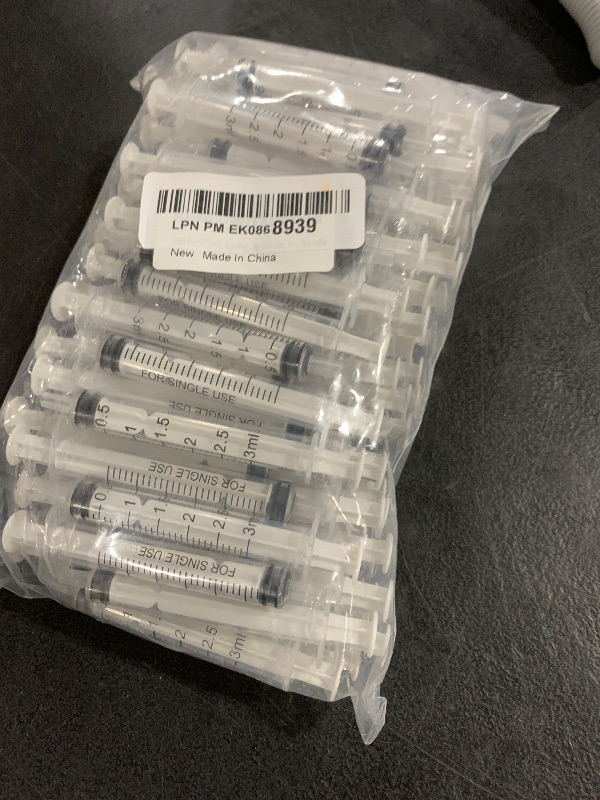 Photo 1 of 100 Pack 3mL Syringe with Tip Cap for Liquid, 3cc Plastic Syringes with Cover, Non-Sterile, No Needle