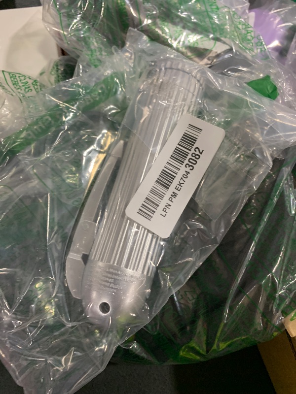 Photo 1 of Men in Black Alien Attack - Neuralizer Toy Movie Replica - with Sound and Light Effects