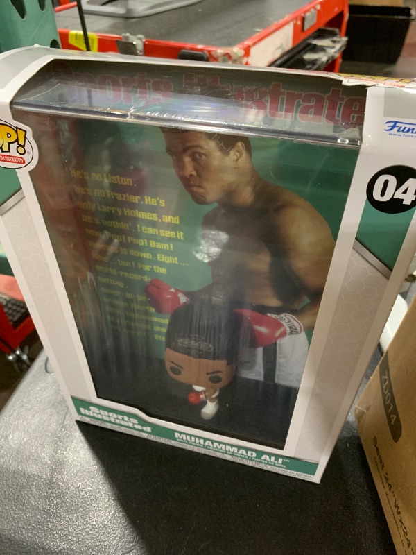Photo 1 of Funko Pop Sports Illustrated Cover: Boxing - Muhammad Ali - Sports Illustrated W2 - Collectable Vinyl Figure - Gift Idea - Official Merchandise - Toys for Kids & Adults