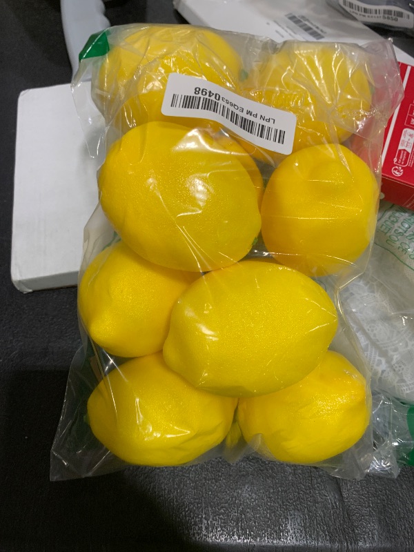 Photo 1 of JEDFORE 10pcs Artificial Lemons Simulation Lifelike Lemons Fake Fruit for Home Kitchen Wedding Party Decoration Photography (Big Size, Yellow)