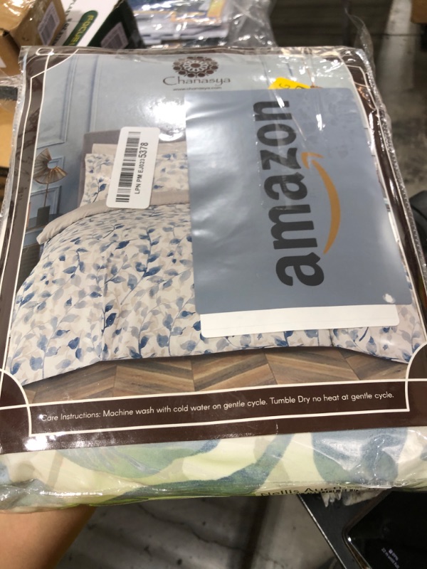 Photo 1 of Chanasya Premium Layered Leaf Duvet Cover Set - Duvet Cover (68” x 90”) & 1 Pillow Sham (20” x 26”) - 2-Piece Set, Twin Size, Blue Taupe