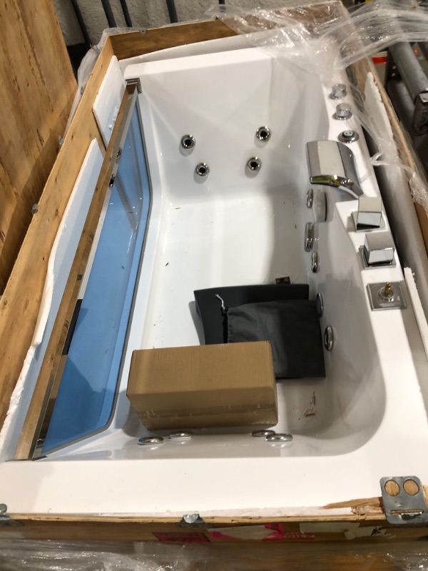 Photo 1 of Empava 59 x 29" Whirlpool Tub,750W Acrylic Jetted Bathtub with 11 Jets,Hydromassage with Chromatherapy,3-Side Apron,58 Gallons,ETL Certified