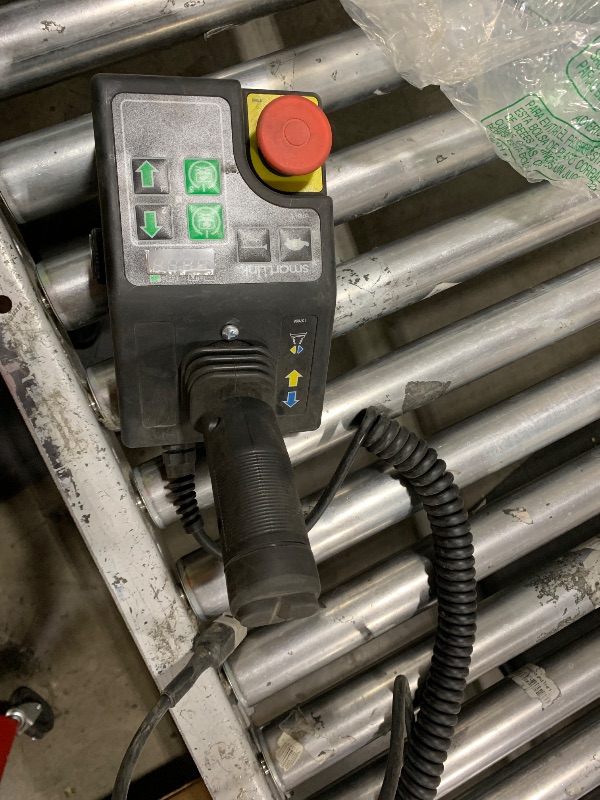 Photo 1 of loosoo Control Box Assembly 137633 Gen 6 Control Box Parts Compatible with Genie Lift Gen 6 GR-12 GR-15 GR-20 GRC-12 GS-1530 GS-1532 GS-4047 GS-1930 Replace 137633GT GN-137633