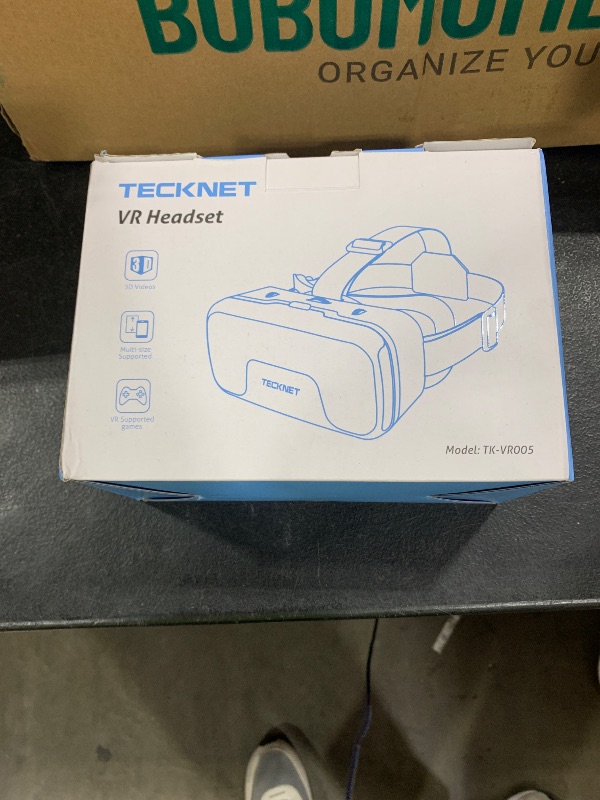 Photo 1 of TECKNET VR Headset for Phone with Bluetooth Controller, 4.7-7.2" VR Headsets with HD 110°FOV Anti-Blue Light Lenses & Adjustable Gears, 3D VR Headset for Kids Compatible iPhone Samsung Android