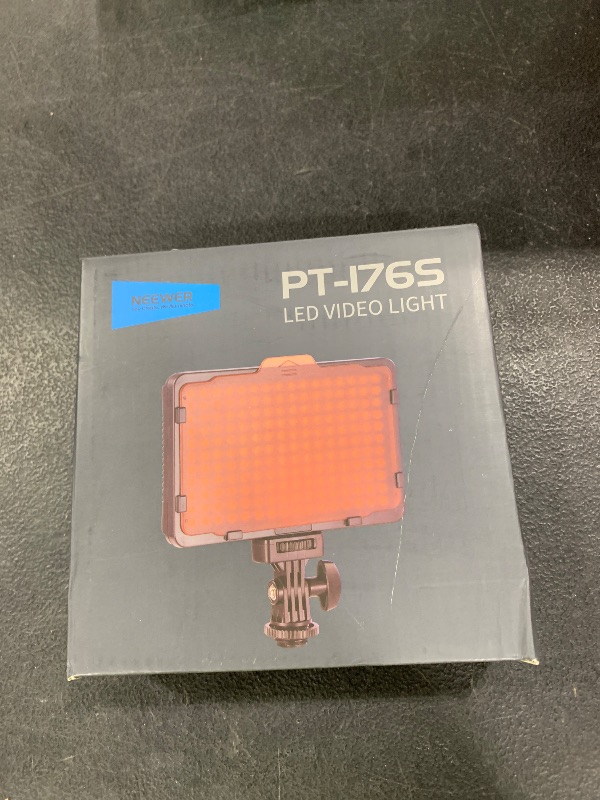 Photo 1 of Neewer on Camera Video Light Photo Dimmable 176 LED Panel with 1/4" Thread for Canon, Nikon, Sony and Other DSLR Cameras, 5600K (Battery Not Included)