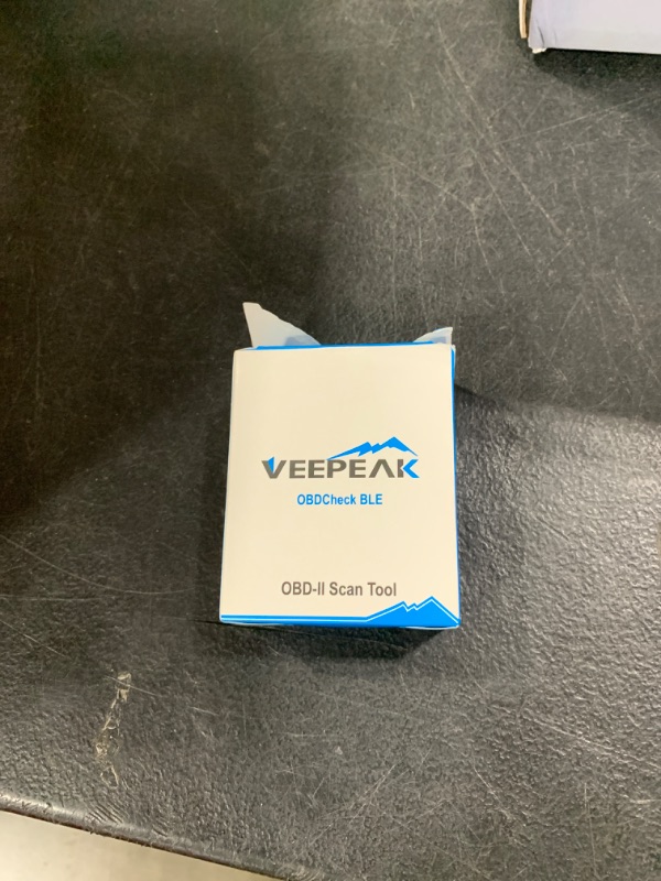 Photo 1 of Veepeak OBDCheck BLE Bluetooth OBD II Scanner Car Check Engine Light Code Reader, Auto Dual Mode Bluetooth Diagnostic Scan Tool for iOS & Android