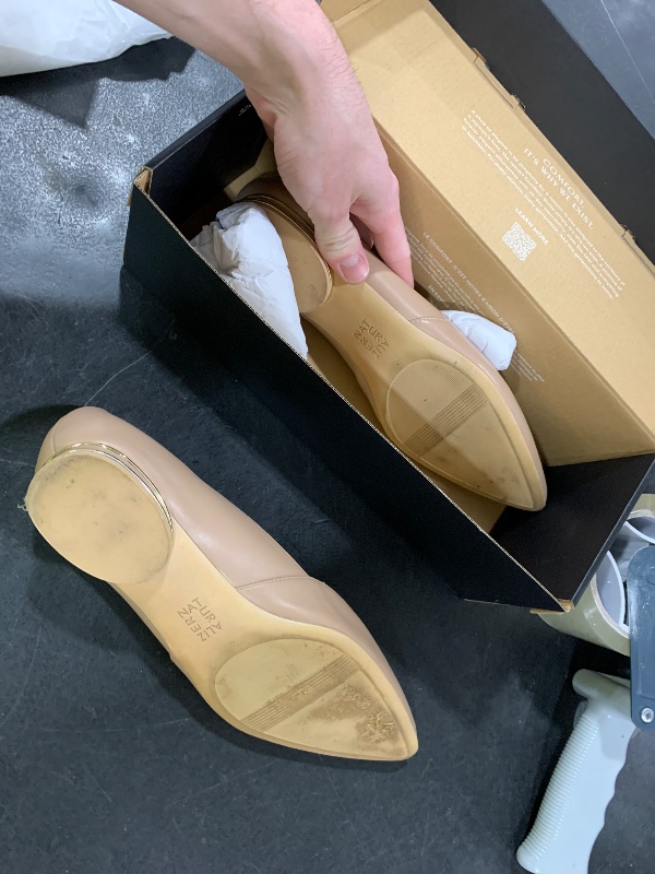 Photo 1 of Naturalizer Womens Havana Pointed Toe Slip On Dress Ballet Flat,Crème Brulee Beige Leather,9.5M