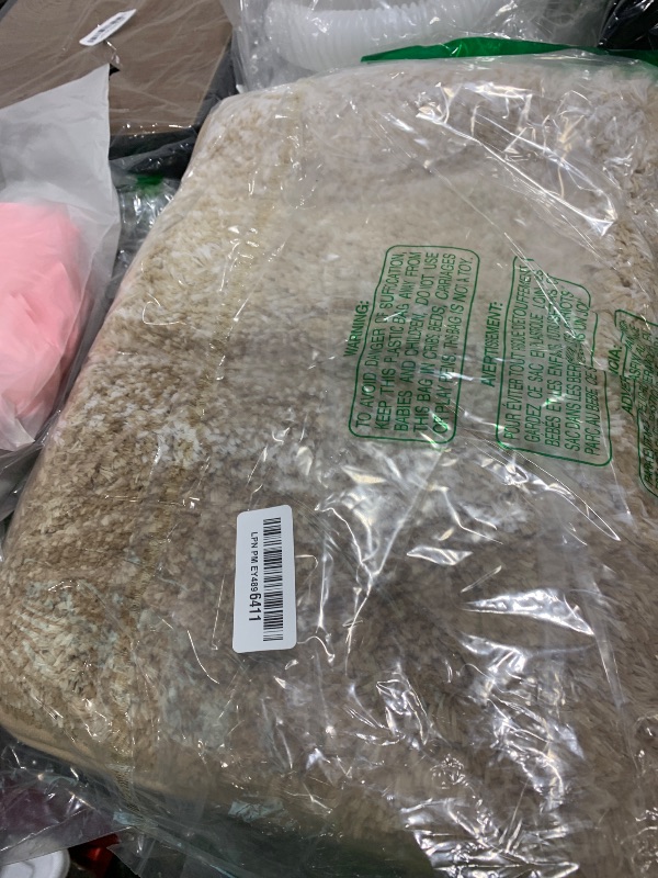 Photo 1 of Skid-resistant Bath Rug