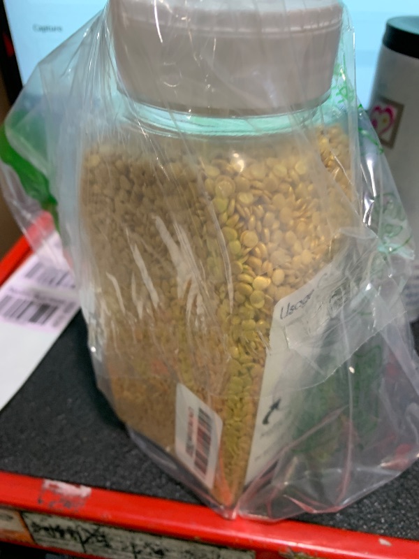 Photo 1 of DECOPAC Quins Fancy Sprinkles, 19.5oz, Candy Sprinkles in Handheld Container, Edible Sprinkles For Celebration Cakes, Cupcakes, Cookies - Confetti Gold Quin