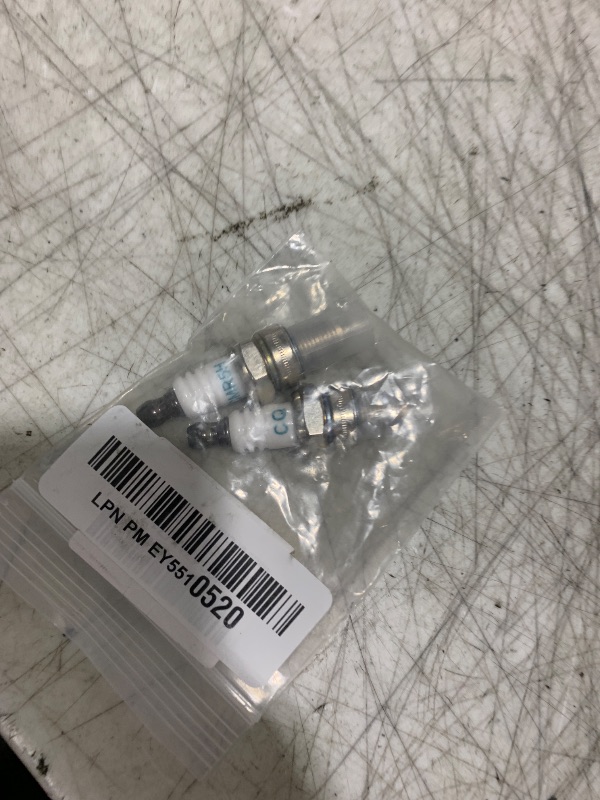 Photo 1 of 2X CMR6H Spark Plug for NGK (3365) Stihl FS90 FS100 FS110 HL90 HL110 HT100 KM90 lBR500 BR550 BR600 FC56 FC70 MS192 Trimmer Weedeater