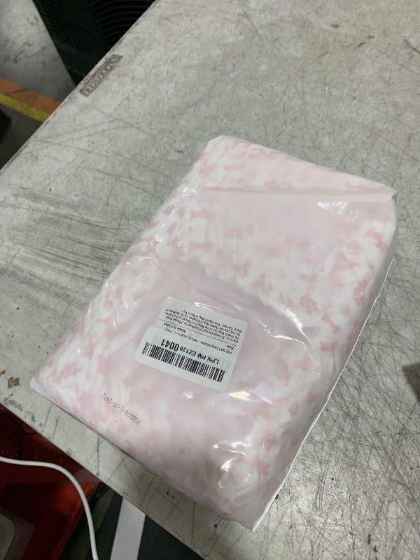 Photo 1 of Pet Soft Disposable Dog Diapers - Female Dog Diapers with Adjustable Foam Tail Hole, Ultra Protection Puppy & Cat Diapers Wetness Indicator for Dogs in Heat or Incontinence, 20pcs (L,Red)