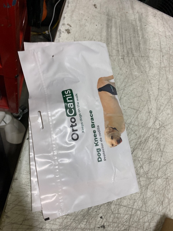 Photo 1 of Ortocanis - Dog Knee Brace - For Right Hind Leg - Made of ARD Neoprene - For ACL Tear, Ligament Injuries, Patellar Luxation or Osteoarthritis - Size Medium (11,5 - 12,2 ")