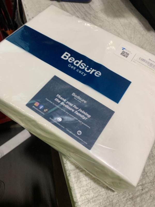 Photo 1 of Bedsure 100% Washed Cotton Duvet Cover Full Size - Natural White Minimalist Cotton Duvet Cover Linen Like for All Seasons - GentleSoft™ Plain Simple Bedding, 3 Pieces (White, Full, 80"x90")