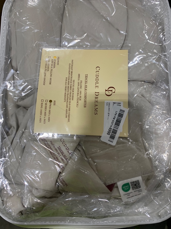 Photo 1 of CUDDLE DREAMS Lightweight Silk Filled Comforter for Summer, Detachable Tencel Duvet Cover for Easy Care, Naturally Breathable (Light Pewter, Twin)