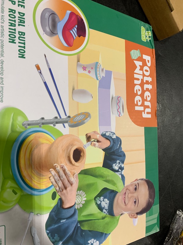 Photo 1 of pottery wheel
